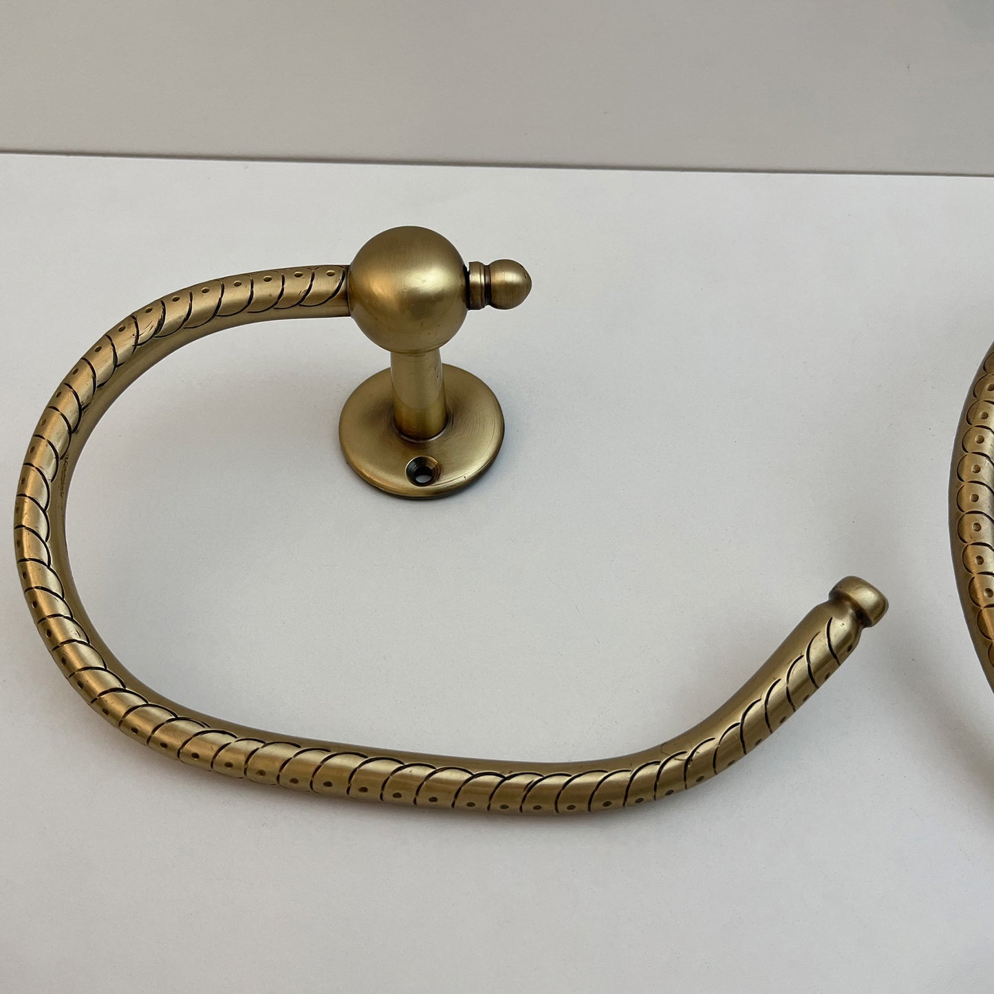 Bronze Toilet Paper Holder and Towel Ring